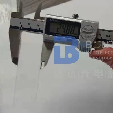 Ra 1nm লিথিয়াম নিওবেট ওয়েফার দৃশ্যমান কাছাকাছি-ইনফ্রারেড এবং মধ্য-ইনফ্রারেড অঞ্চলে ব্যবহৃত হয়